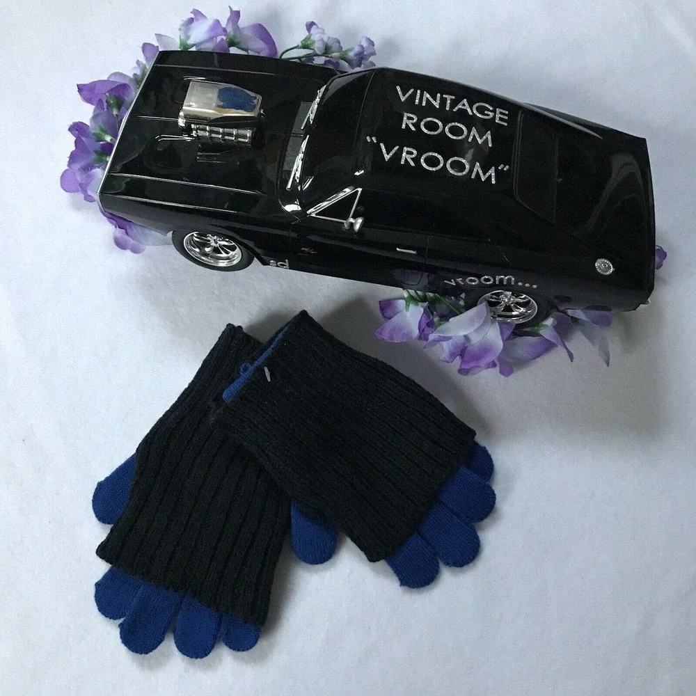 Weatherproof NWOT Beanie and Gloves Set Girls One Size